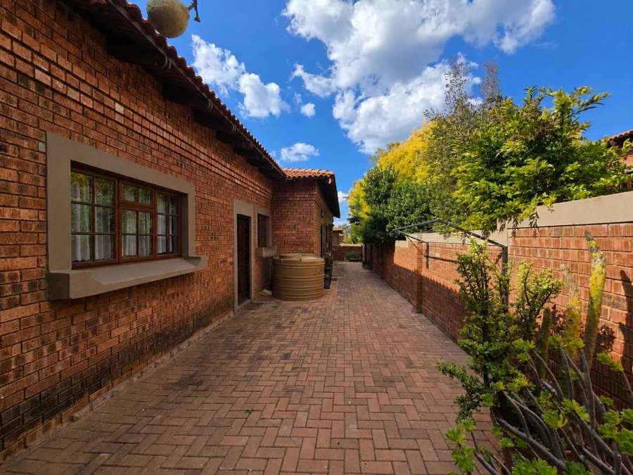 3 Bedroom Property for Sale in Dan Pienaar Free State